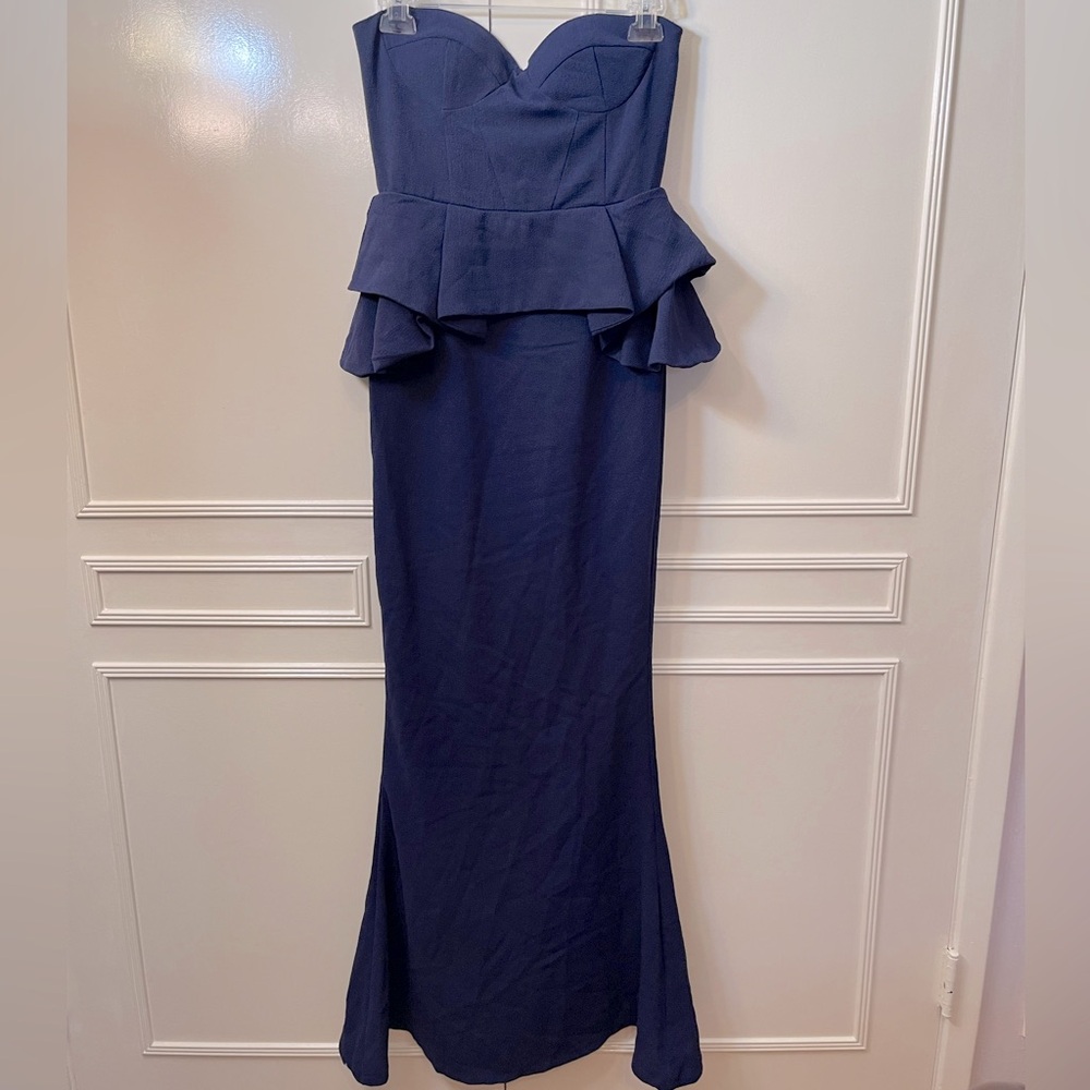 L’Atiste Strapless Navy Evening Gown